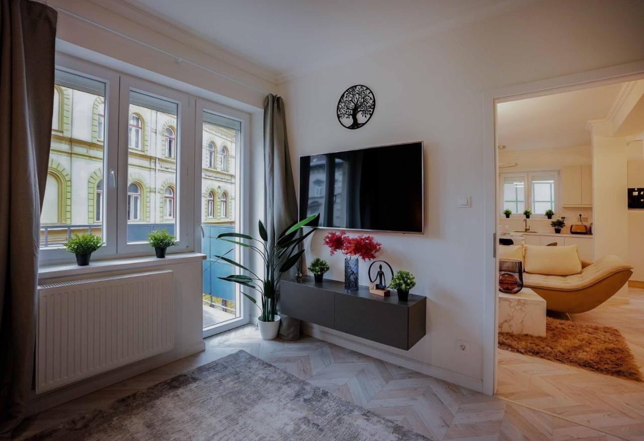 Corvin Avenue Premium Central Apartment Budapest Extérieur photo